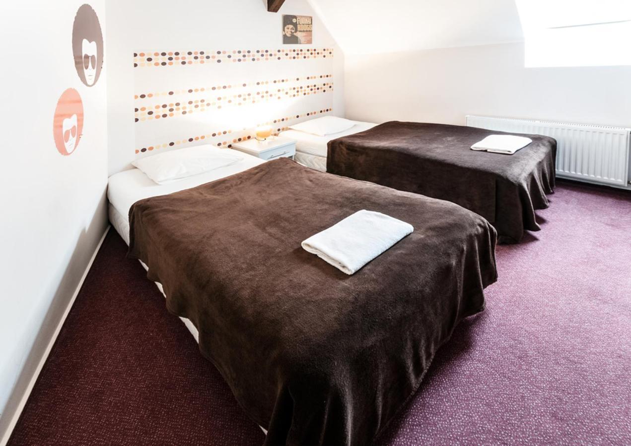 Melody Stary Rynek Poznan Hostel Kültér fotó